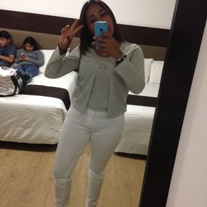 Meet your Posher, Angela marey